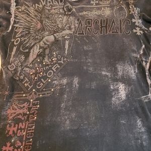 Archaic by Affliction men's large t-shirt.